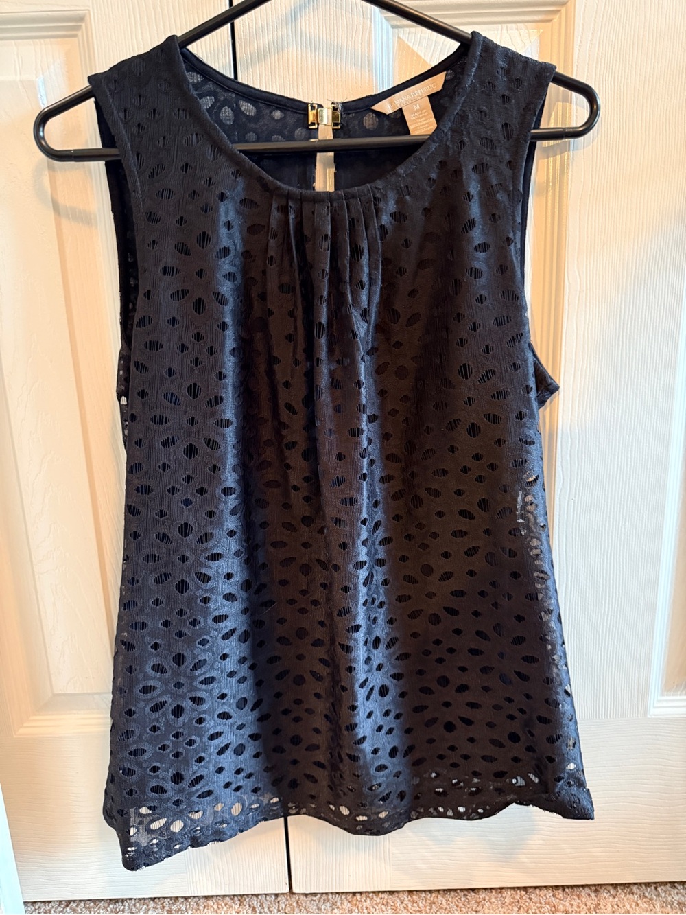 Banana Republic Black Eyelet Sleeveless Camisole Top